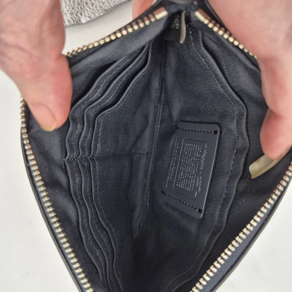 Coach Cracker Jack Wristlet Clutch - Picture 7 of 8